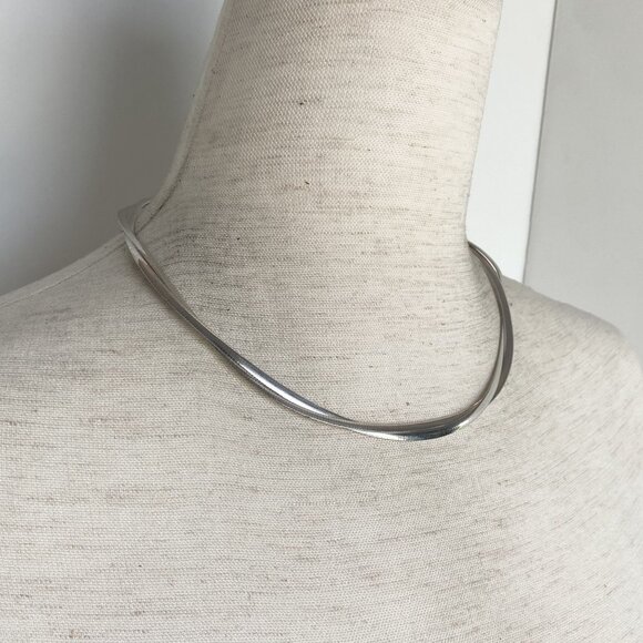 Dyadema Sterling Silver Double Strand Reversible Twisted Omega Chain Necklace - Picture 8 of 16